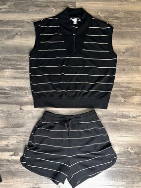 Rae Mode Womens Medium 2 Piece Set Black White Striped Quarter Zip Top Shorts